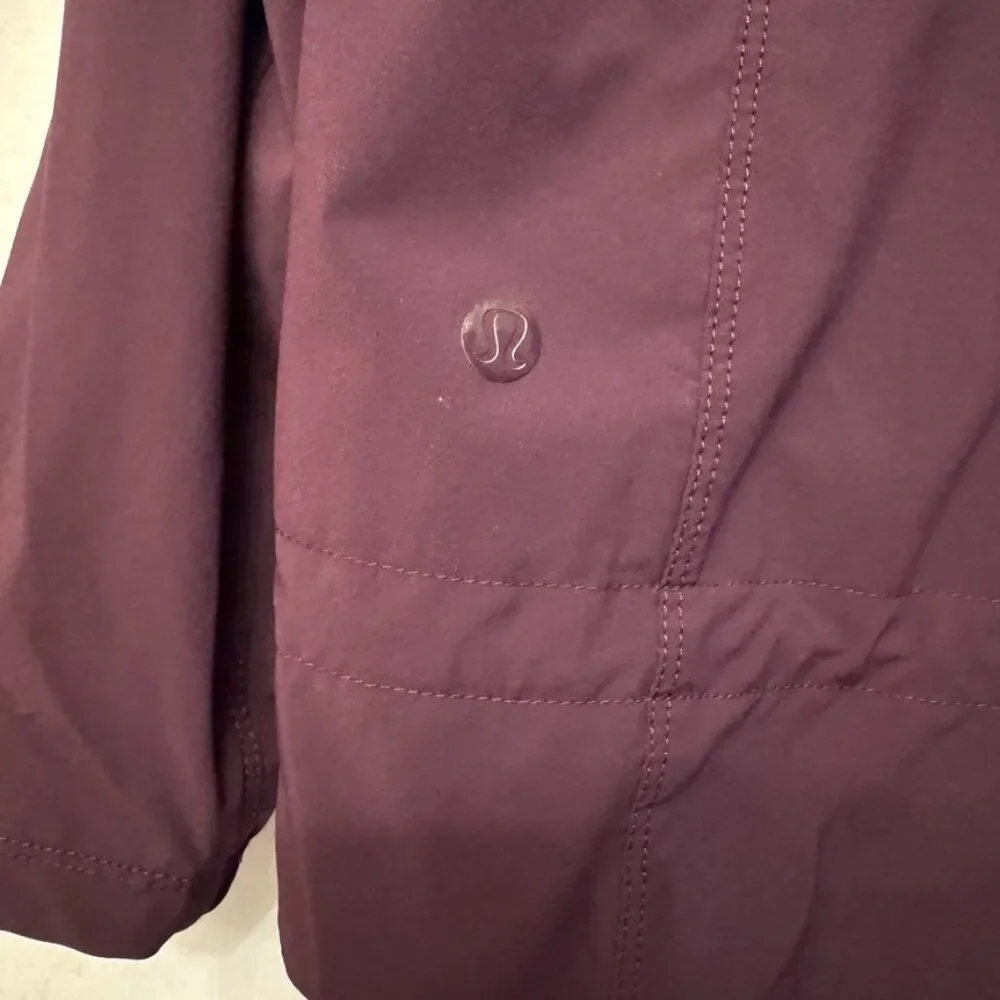 Lululemon Step To It Hooded Jacket in Black Cherry Color Size 4